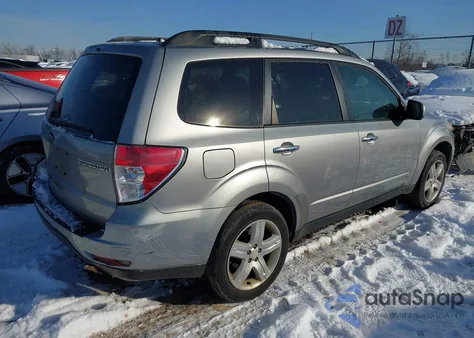 2010 Subaru Forester 2.5X Limited z USA, uszkodzony, nr VIN JF2SH6DC8AH717842